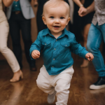 A child rushes to the dance floor as he hears his favorite Elvis song, making the King PROUD😍 🥰