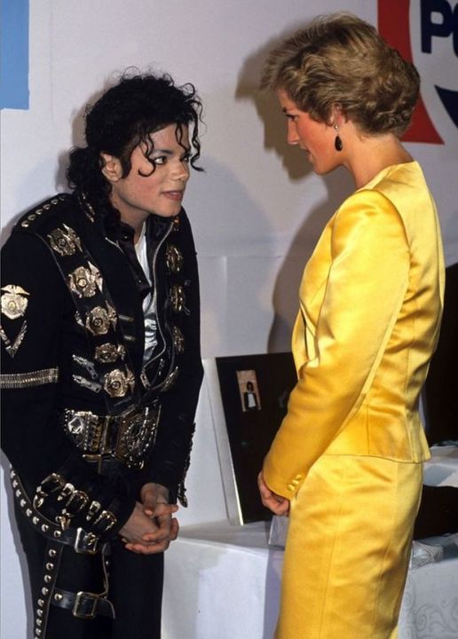 Revealed Photoes Behind the scenes of Diana and Michael Jackson’s connection